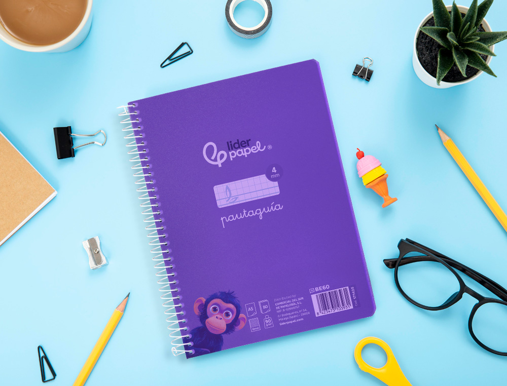 CUADERNO ESPIRAL LIDERPAPEL A5 PAUTAGUIA TAPA PLASTICO 80H 90GR CUADRO PAUTADO 4 MM CON MARGEN COLOR LILA
