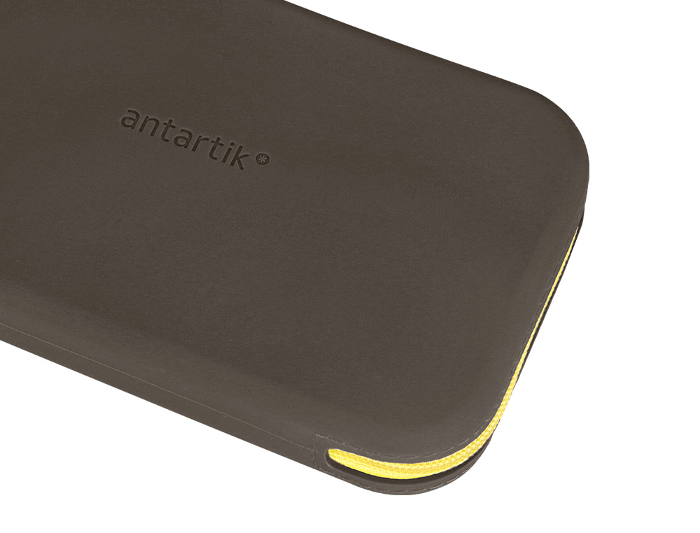 ESTUCHE PORTATODO ANTARTIK TROPICAL DIVE SILICONA SOFT RECTANGULAR 190X120X25 MM COLOR NEGRO